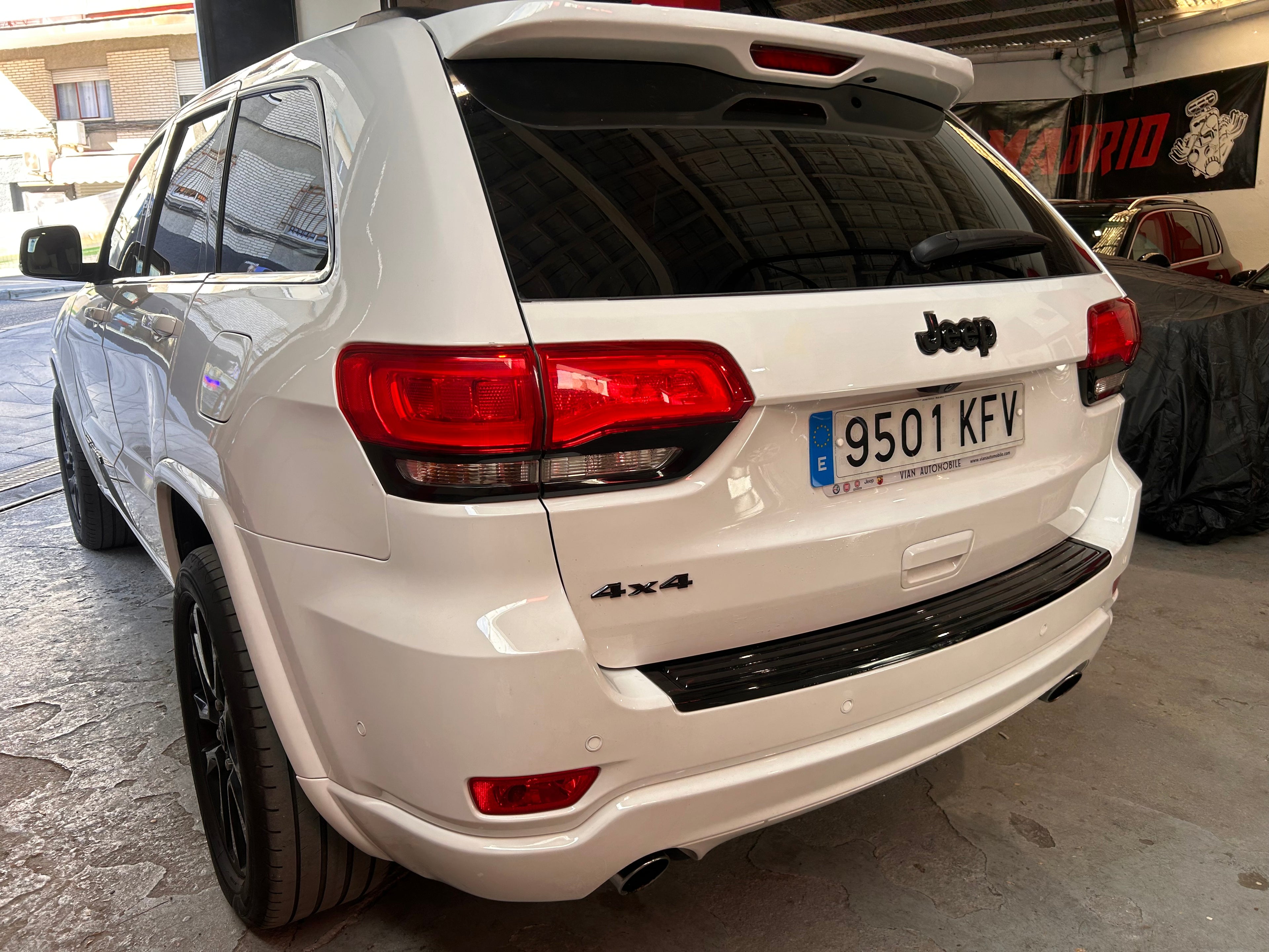 Jeep Grand Cherokee 3.0 CRD Overland 3.0 CRD 250CV Overland 4x4 Auto | Techo Panorámico | Full Equip